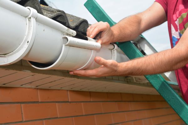 Large Gutter Repair in Ooltewah