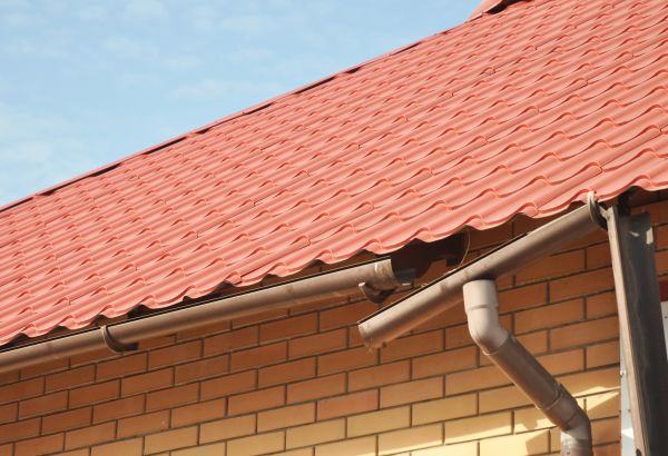 Loose Gutter Repair in Ooltewah