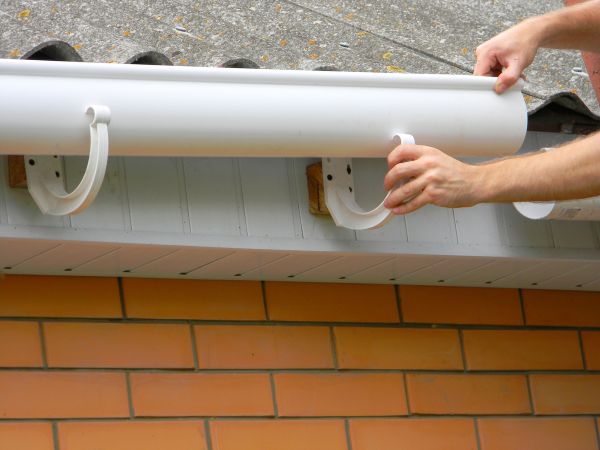 Cost of Half Round Gutter Installation in Ooltewah