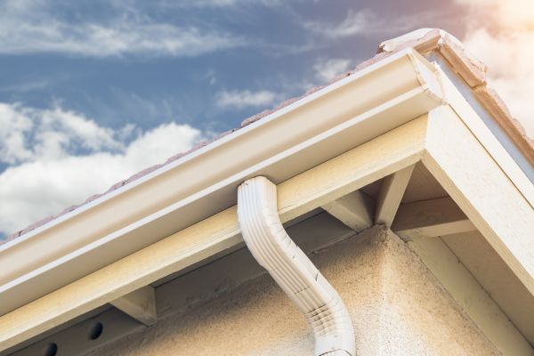 Seamless Gutter Replacement in Ooltewah